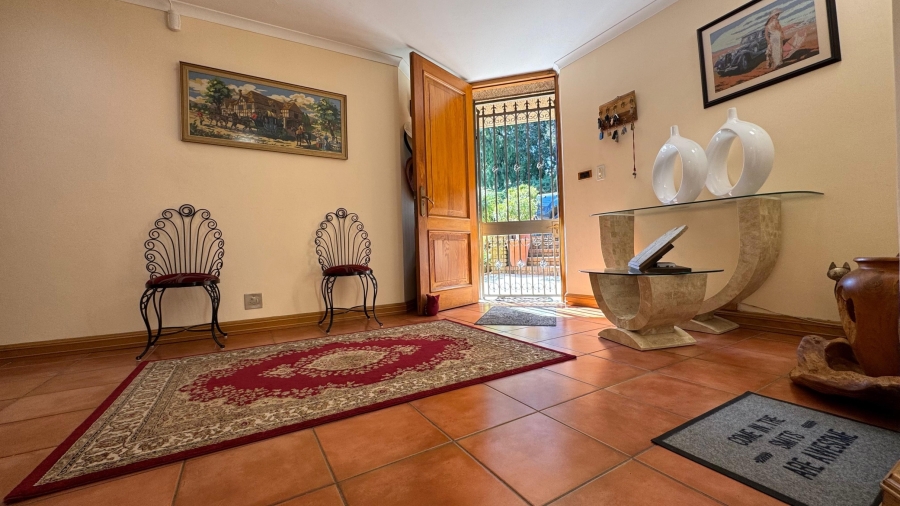 4 Bedroom Property for Sale in Parel Vallei Western Cape